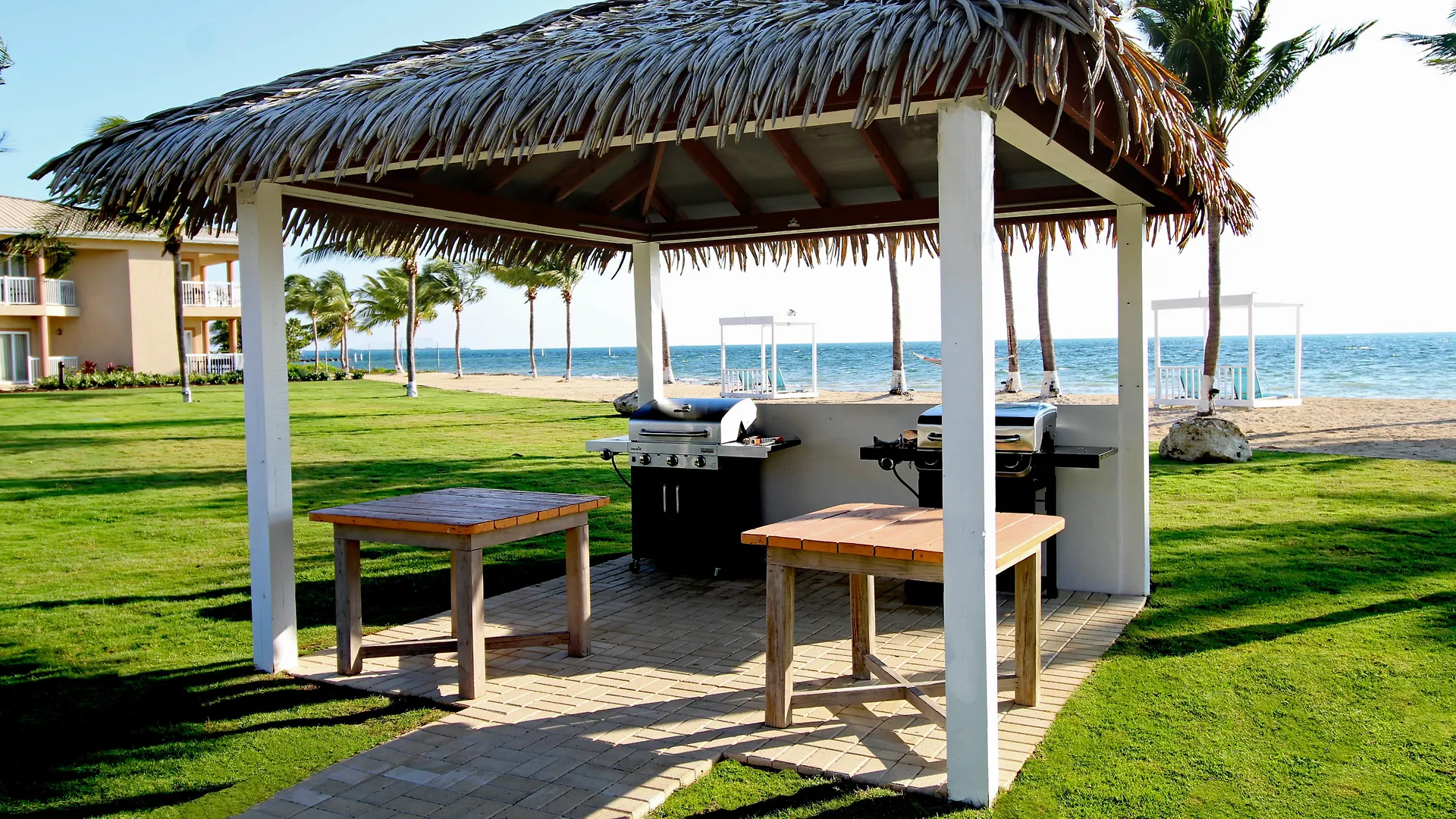 Holiday Inn Resort Grand Cayman By Ihg (Adults Only) West Bay
