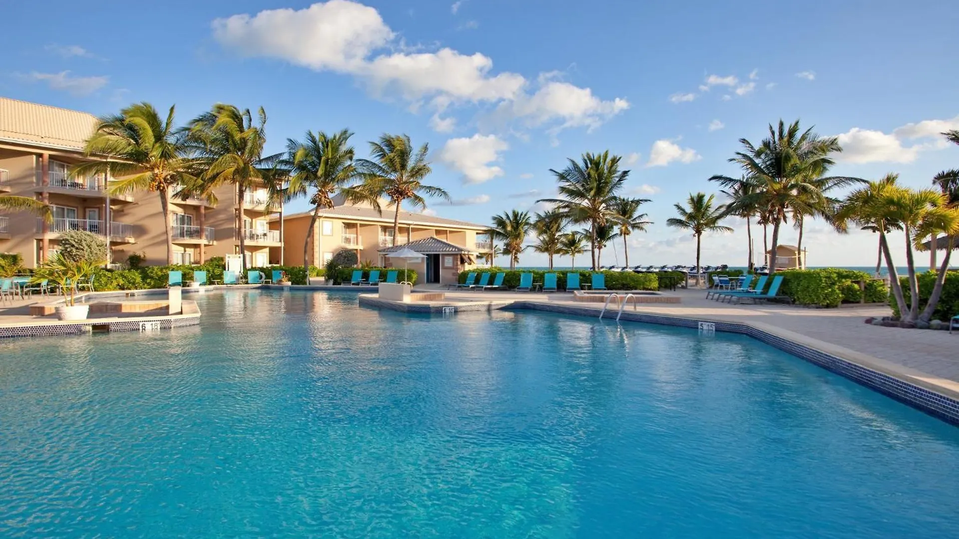 Holiday Inn Resort Grand Cayman By Ihg (Adults Only) West Bay
