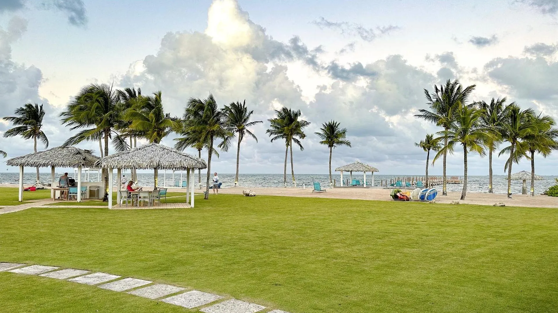 Holiday Inn Resort Grand Cayman By Ihg (Adults Only) West Bay Cayman Islands